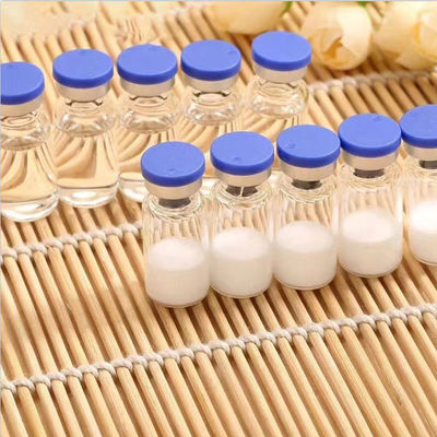 Ingredienti di qualità cosmetica anti-invecchiamento 99% Palmitoil tetrapeptide-7 polvere CAS 221227-05-0 per ridurre le rughe